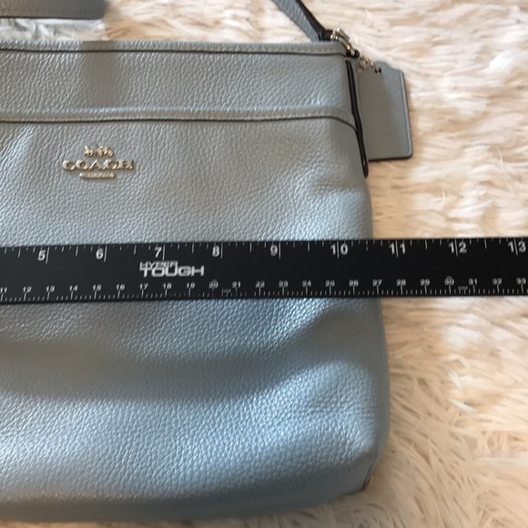 Coach File Crossbody F28035 - Picture 6 of 12